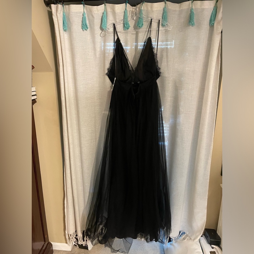 Black Backless Prom Dress!